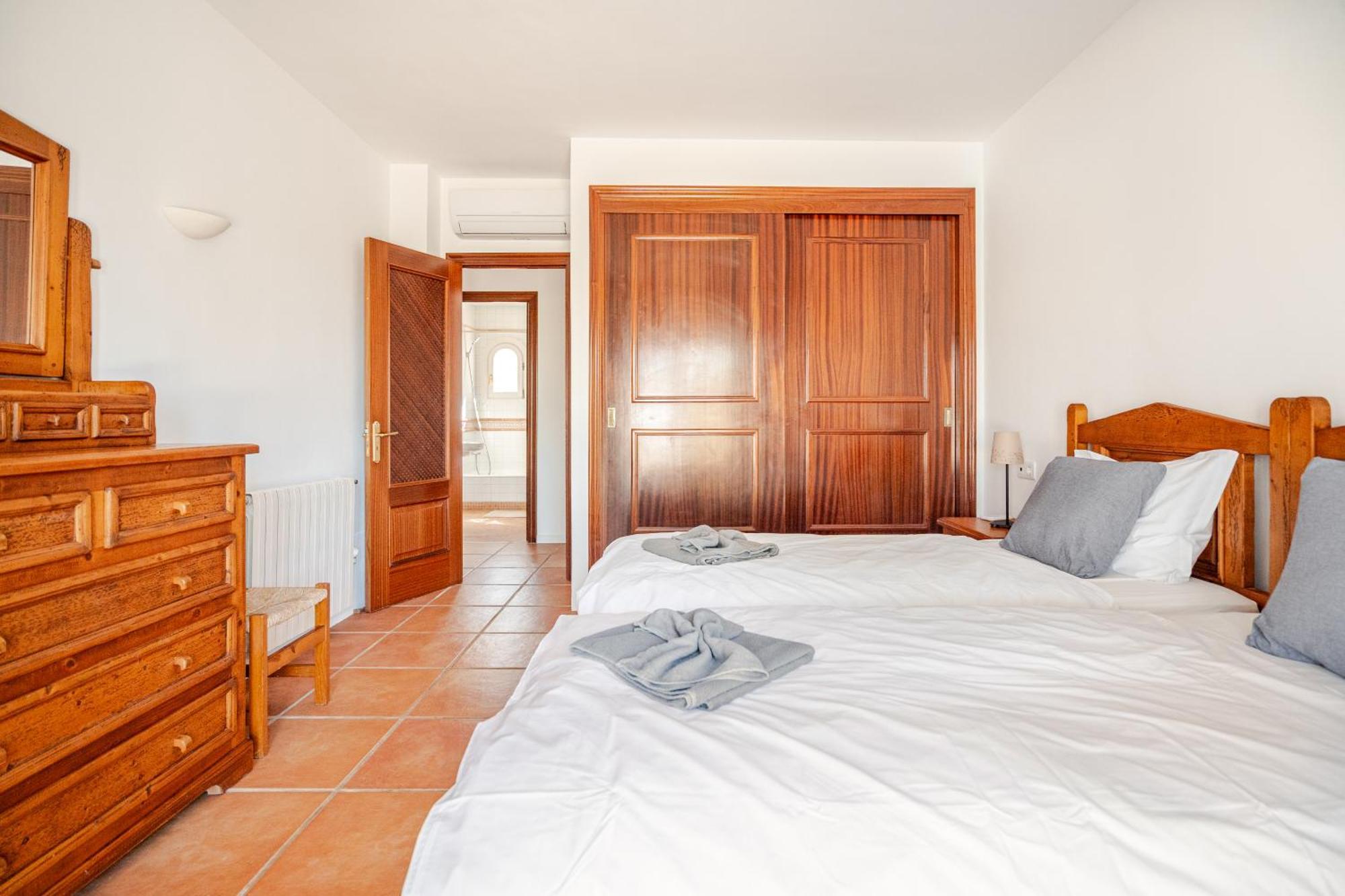 Gigantische Villa Mit Meerblick, Panoramablick & Pool-Oase Cala Pi  Luaran gambar